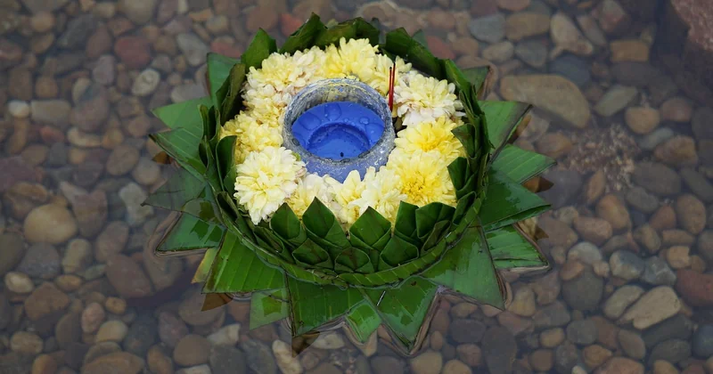 Loy Krathong et les fêtes asiatiques : la poésie en Thaïlande